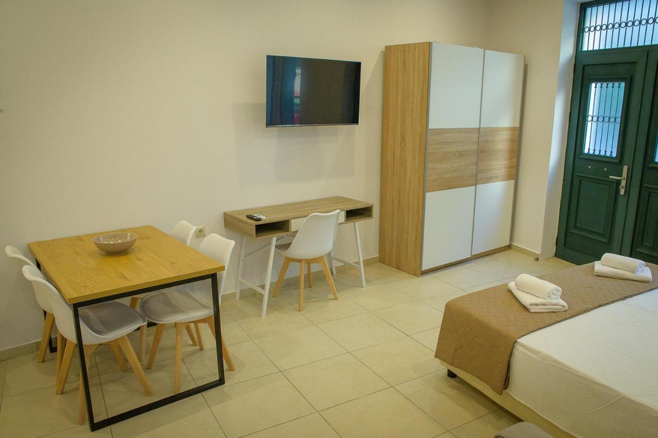 Uni Island - City Center Suites Iraklio Exterior foto